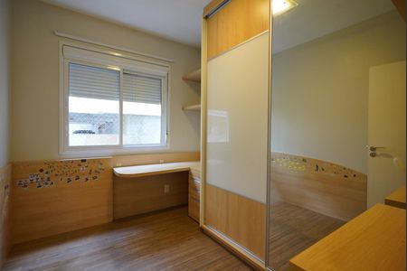 Quarto 2 de apartamento para alugar com 3 quartos, 101m² em Coqueiros, Florianópolis