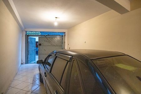 Garagem  de casa para alugar com 4 quartos, 240m² em Casa Grande, Diadema
