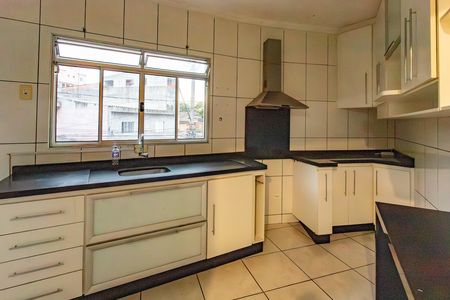 Cozinha  de casa para alugar com 4 quartos, 240m² em Casa Grande, Diadema