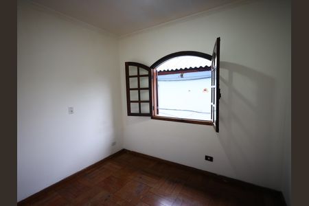 Casa à venda com 156m², 4 quartos e 4 vagasQuarto 2