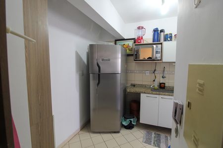 Cozinha de apartamento para alugar com 2 quartos, 65m² em Jardim das Vertentes, São Paulo