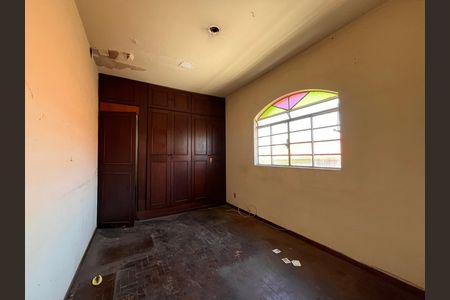 Casa à venda com 4 quartos, 360m² em Santa Ines, Belo Horizonte