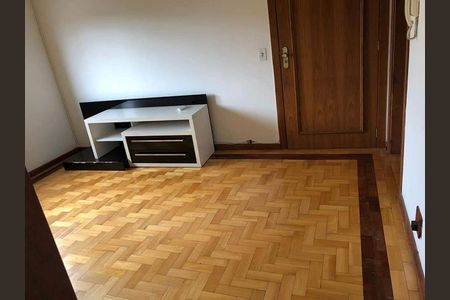 Apartamento à venda com 70m², 2 quartos e sem vaga Apartamento à venda com 70m², 2 quartos e sem vagaSala
