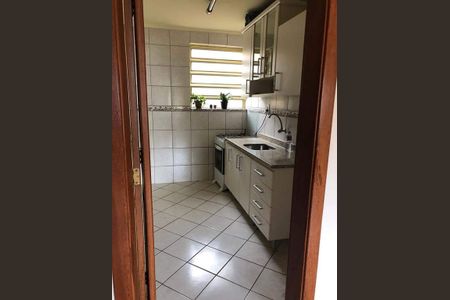 Apartamento à venda com 70m², 2 quartos e sem vaga Apartamento à venda com 70m², 2 quartos e sem vagaCozinha