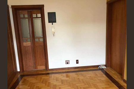 Apartamento à venda com 70m², 2 quartos e sem vaga Apartamento à venda com 70m², 2 quartos e sem vagaSala