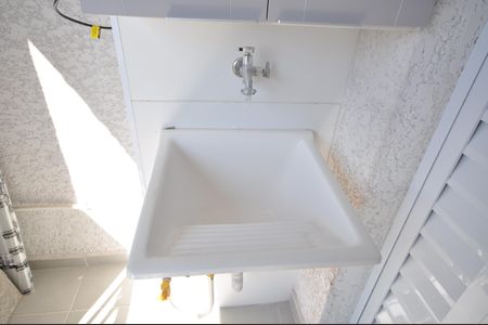 Área de Serviço de apartamento para alugar com 2 quartos, 42m² em Vila Nova Mazzei, São Paulo