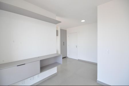 Sala de apartamento para alugar com 2 quartos, 42m² em Vila Nova Mazzei, São Paulo