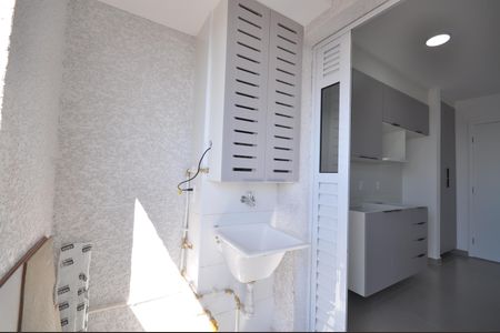 Apartamento para alugar com 42m², 2 quartos e 1 vagaÁrea de Serviço