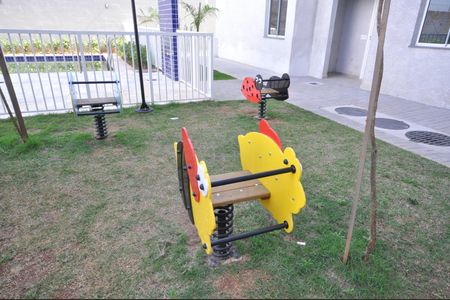 Apartamento para alugar com 42m², 2 quartos e 1 vagaÁrea comum - Playground