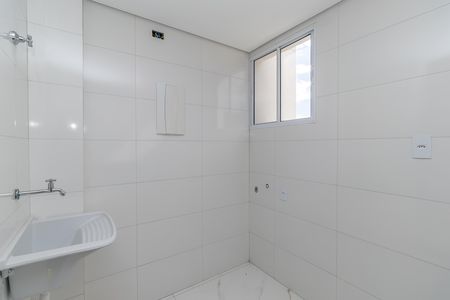 Apartamento à venda com 50m², 2 quartos e 2 vagas Apartamento à venda com 50m², 2 quartos e 2 vagasCozinha e Área de Serviço