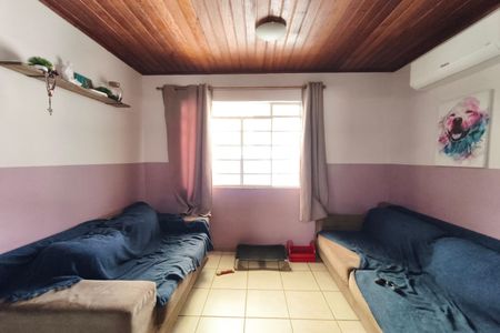 Sala de casa à venda com 2 quartos, 200m² em Vila Boa Vista, Campinas