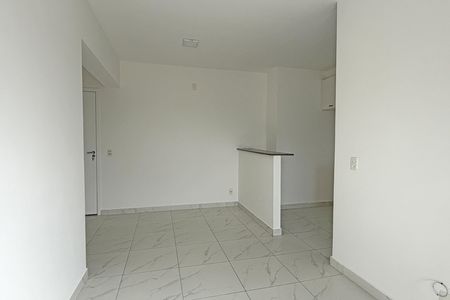 Sala de apartamento para alugar com 2 quartos, 65m² em Morro Nova Cintra, Santos