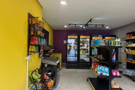 Apartamento para alugar com 65m², 2 quartos e 1 vagaMini mercado