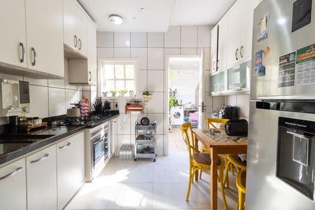 Apartamento à venda com 48m², 3 quartos e sem vaga Apartamento à venda com 48m², 3 quartos e sem vagaCozinha