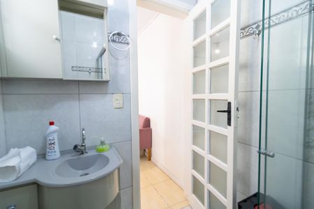 Apartamento à venda com 48m², 3 quartos e sem vaga Apartamento à venda com 48m², 3 quartos e sem vagaBanheiro