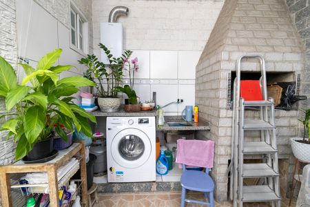 Apartamento à venda com 48m², 3 quartos e sem vaga Apartamento à venda com 48m², 3 quartos e sem vagaÁrea de Serviço