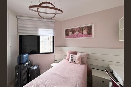 Apartamento à venda com 70m², 3 quartos e 1 vagaQuarto 2