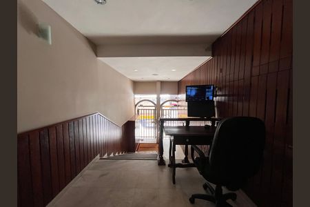 Portaria  de apartamento para alugar com 3 quartos, 105m² em Copacabana, Rio de Janeiro
