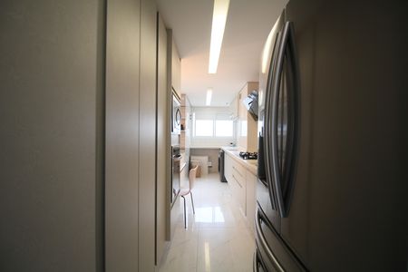Cozinha de apartamento para alugar com 3 quartos, 128m² em Jardim Vazani, São Paulo
