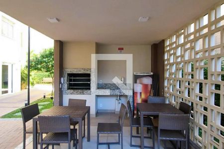 Apartamento para alugar com 32m², 2 quartos e sem vaga Apartamento para alugar com 32m², 2 quartos e sem vagaÁrea comum - Churrasqueira