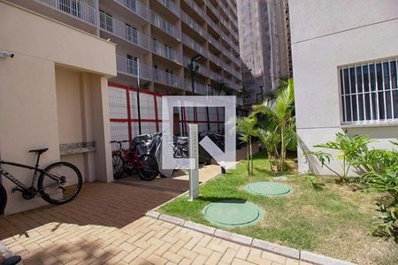 Apartamento para alugar com 32m², 2 quartos e sem vaga Apartamento para alugar com 32m², 2 quartos e sem vagaBicicletário