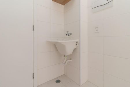 Apartamento para alugar com 32m², 2 quartos e sem vaga Apartamento para alugar com 32m², 2 quartos e sem vagaÁrea de Serviço