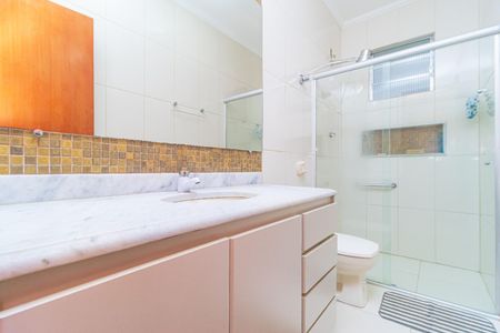 Banheiro da Suíte de casa à venda com 4 quartos, 210m² em Itapoã, Belo Horizonte