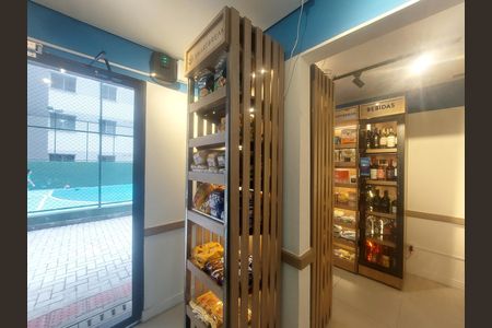 Apartamento à venda com 48m², 2 quartos e 1 vaga Apartamento à venda com 48m², 2 quartos e 1 vagaÁrea comum - Minimercado