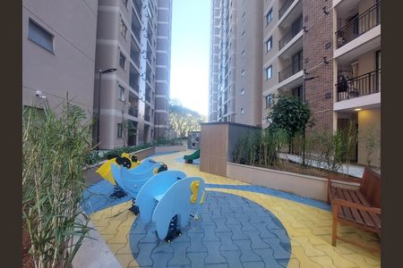 Apartamento à venda com 48m², 2 quartos e 1 vaga Apartamento à venda com 48m², 2 quartos e 1 vagaÁrea comum - Playground
