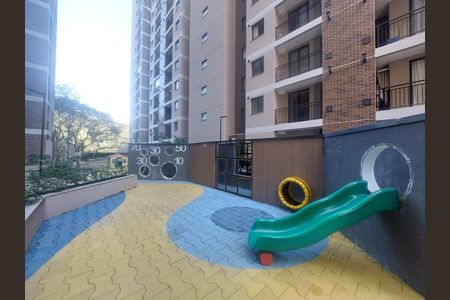 Apartamento à venda com 48m², 2 quartos e 1 vaga Apartamento à venda com 48m², 2 quartos e 1 vagaÁrea comum - Playground