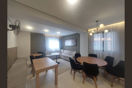 Apartamento à venda com 48m², 2 quartos e 1 vaga Apartamento à venda com 48m², 2 quartos e 1 vagaÁrea comum - Salão de festas