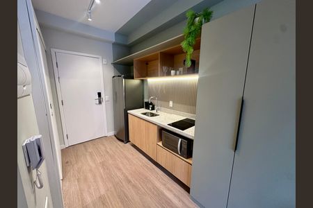 Cozinha de kitnet/studio à venda com 1 quarto, 50m² em Campo Belo, São Paulo