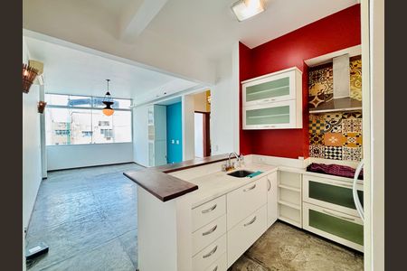 Apartamento para alugar com 74m², 2 quartos e 1 vaga