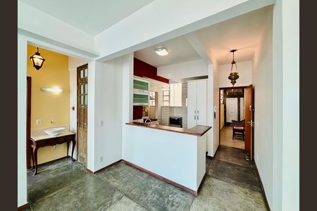 Apartamento para alugar com 74m², 2 quartos e 1 vaga