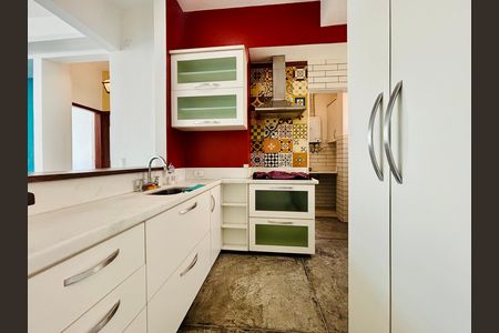 Apartamento para alugar com 74m², 2 quartos e 1 vaga