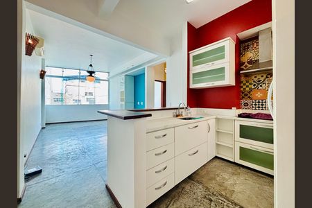 Apartamento para alugar com 74m², 2 quartos e 1 vaga