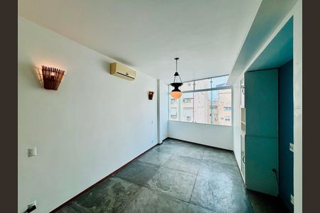 Apartamento para alugar com 74m², 2 quartos e 1 vaga