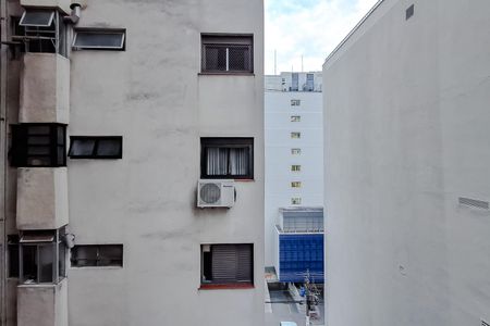 Apartamento para alugar com 95m², 3 quartos e sem vaga Apartamento para alugar com 95m², 3 quartos e sem vagaVista do Quarto 3