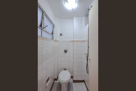 Apartamento para alugar com 95m², 3 quartos e sem vaga Apartamento para alugar com 95m², 3 quartos e sem vagaBanheiro de serviço