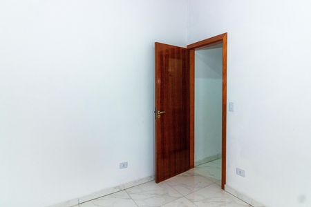 Quarto 2 de casa para alugar com 2 quartos, 70m² em Grajaú, São Paulo