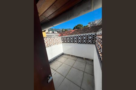Casa para alugar com 105m², 2 quartos e 1 vaga Casa para alugar com 105m², 2 quartos e 1 vagaÁrea externa