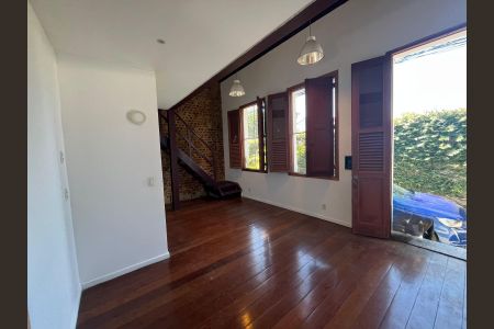 Sala de casa para alugar com 2 quartos, 105m² em Tijuca, Rio de Janeiro