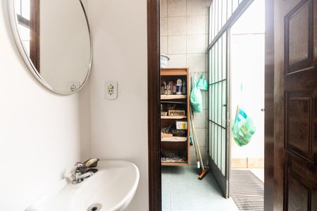Lavabo/Banheiro  de casa à venda com 3 quartos, 112m² em Tatuapé, São Paulo