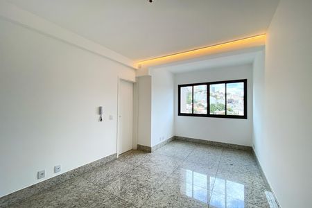 Apartamento à venda com 3 quartos, 72m² em São Lucas, Belo Horizonte