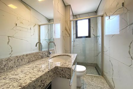 Banheiro de apartamento à venda com 3 quartos, 72m² em São Lucas, Belo Horizonte