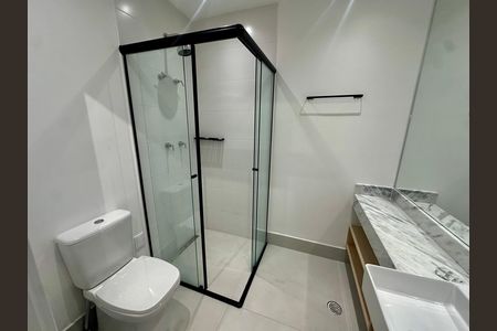 Banheiro de kitnet/studio à venda com 1 quarto, 50m² em Campo Belo, São Paulo