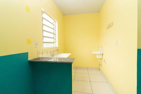 Cozinha e Área de Serviço de kitnet/studio para alugar com 1 quarto, 30m² em Bangu, Rio de Janeiro