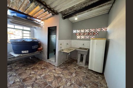 Área de Serviço de casa para alugar com 1 quarto, 80m² em Vila Yolanda, Osasco
