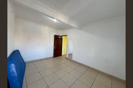 Casa para alugar com 80m², 2 quartos e sem vaga Casa para alugar com 80m², 2 quartos e sem vagaQuarto