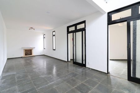 Casa para alugar com 4 quartos, 245m² em Santa Genebra Ii, Campinas
